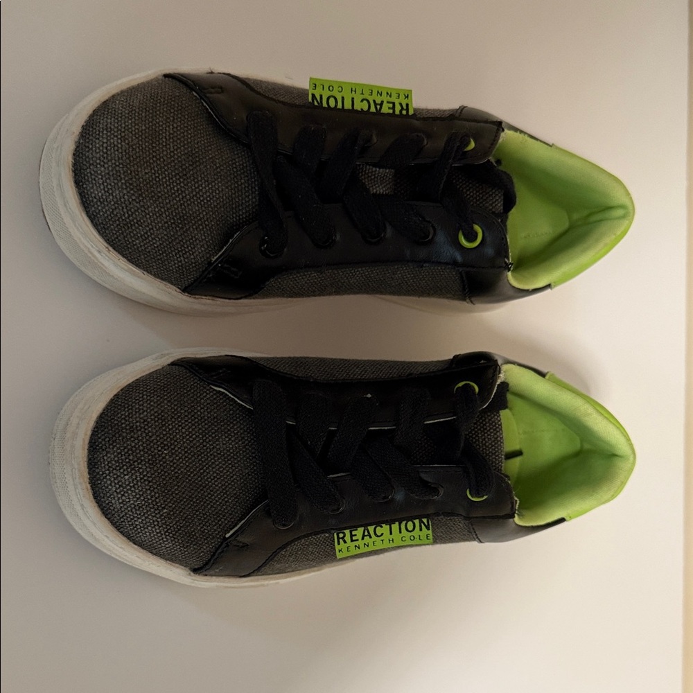 Kenneth Cole Reaction Kids' Black and Lime Sneakers